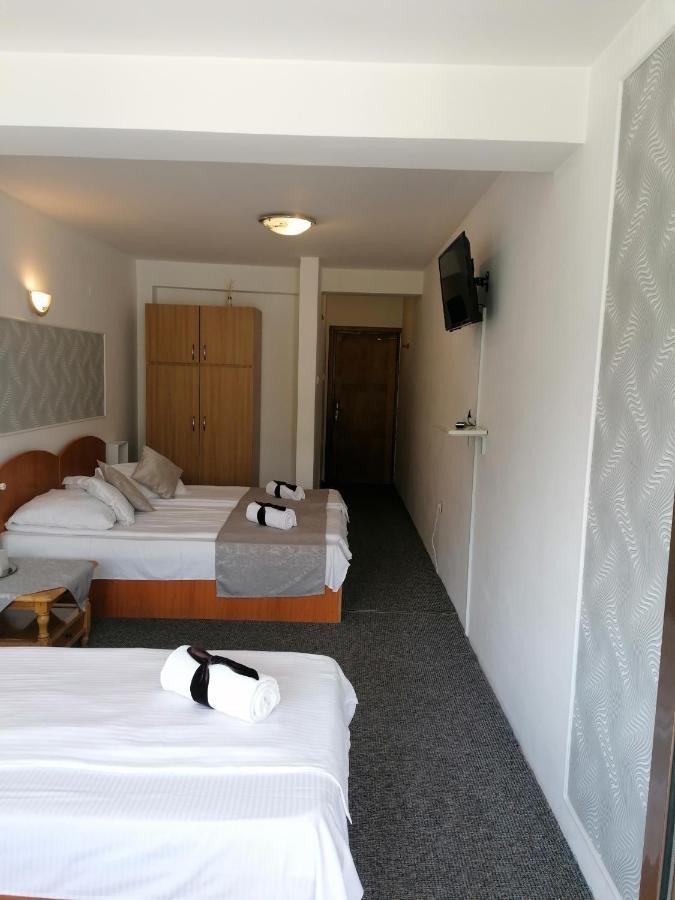 M7 Villa Bed& Bistro Alsótömös Kültér fotó