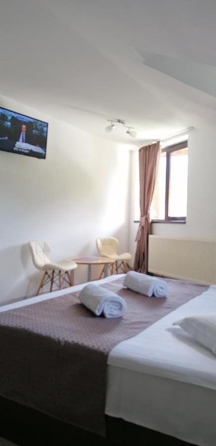 M7 Villa Bed& Bistro Alsótömös Kültér fotó