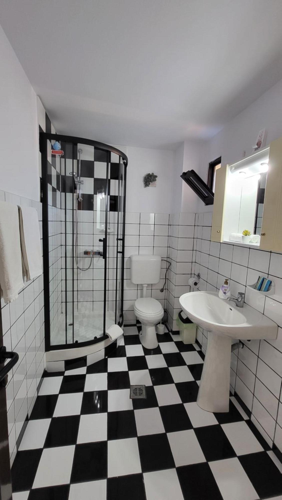 M7 Villa Bed& Bistro Alsótömös Kültér fotó